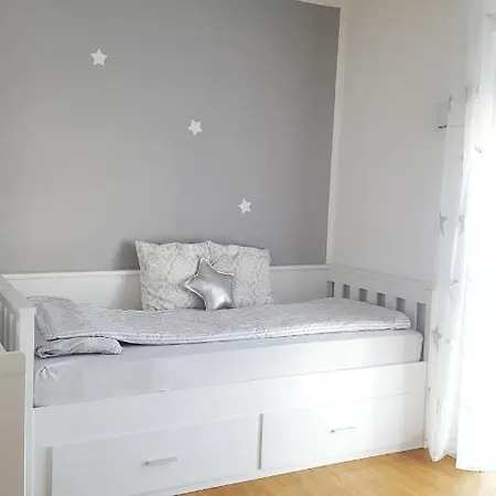 101qm Luxus Messe 5min Zu Fuss! Apartment